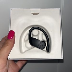 Powerbeats Pro True Wireless Bluetooth Earphone-BLACK